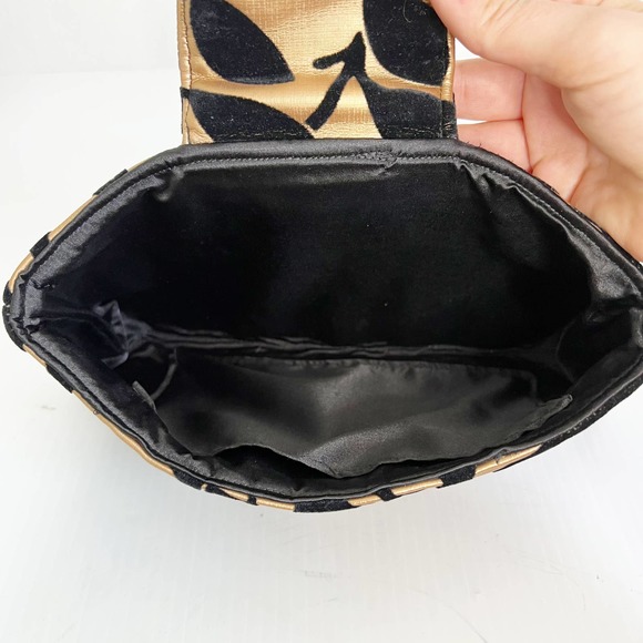 Metallic Gold Black Velvet Foldover Flap Purse Clutch - Picture 8 of 9